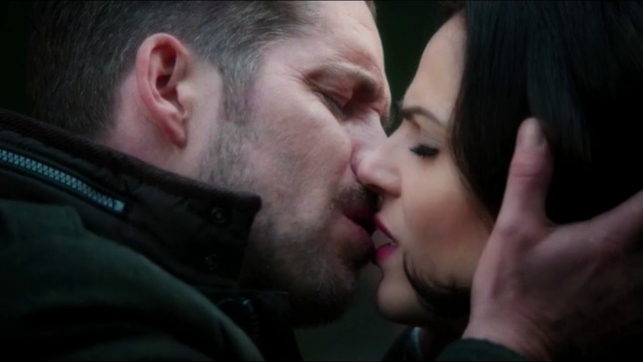 Once Upon A Time 4x11 | Regina and Robin Goodbye | Robin, Marian & Roland Crossed the Town Line