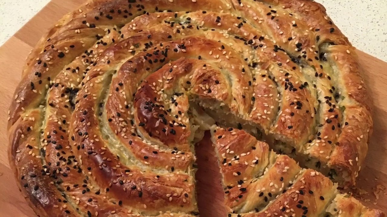 ئامادەکردنی بۆرەك بە پەنیر و کەرەوز/ بورک/Börek/ 👌💯