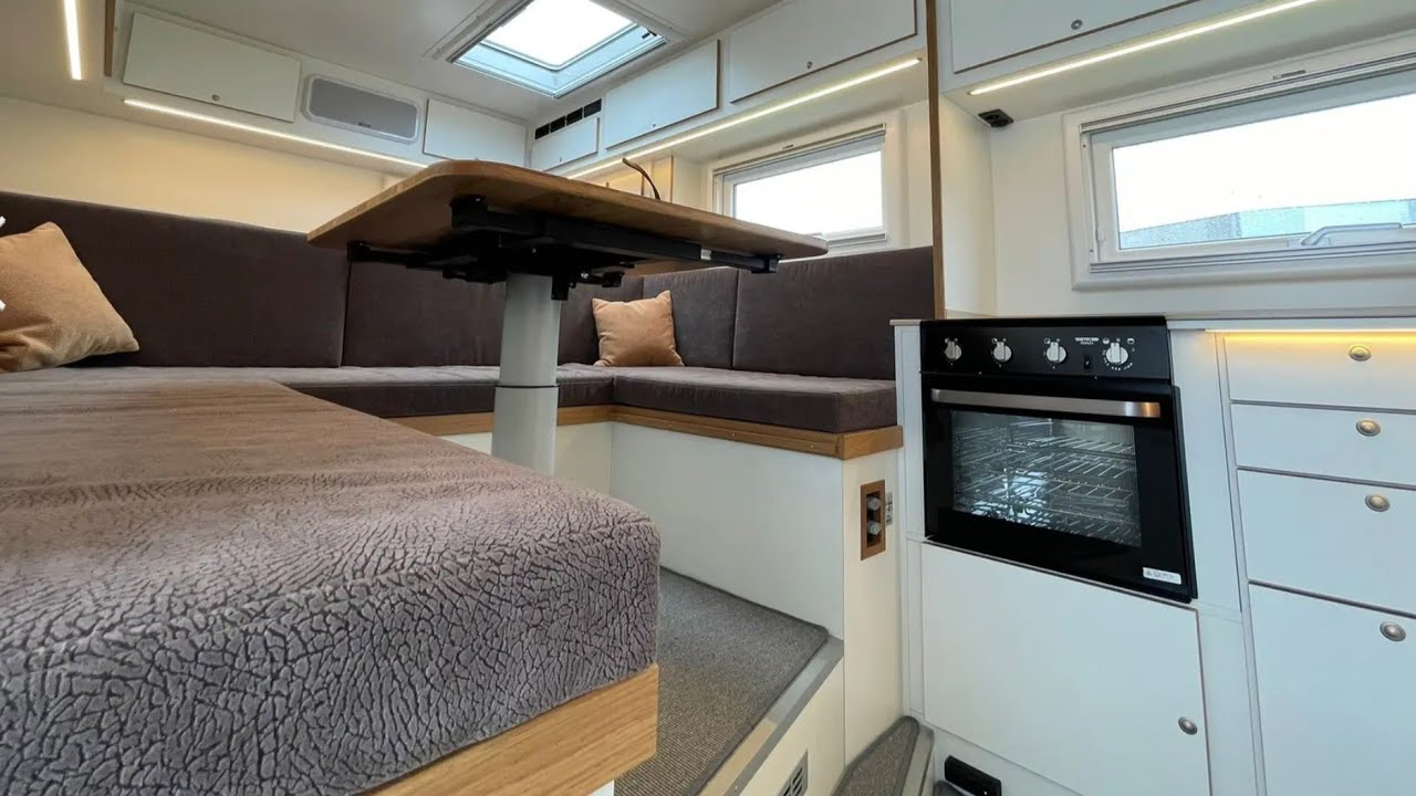 Wohnmobil EXTREM gebaut fûr die GANZE WELT | KERKAMM WELTREISEMOBILE MAN TGM 4x4 2024