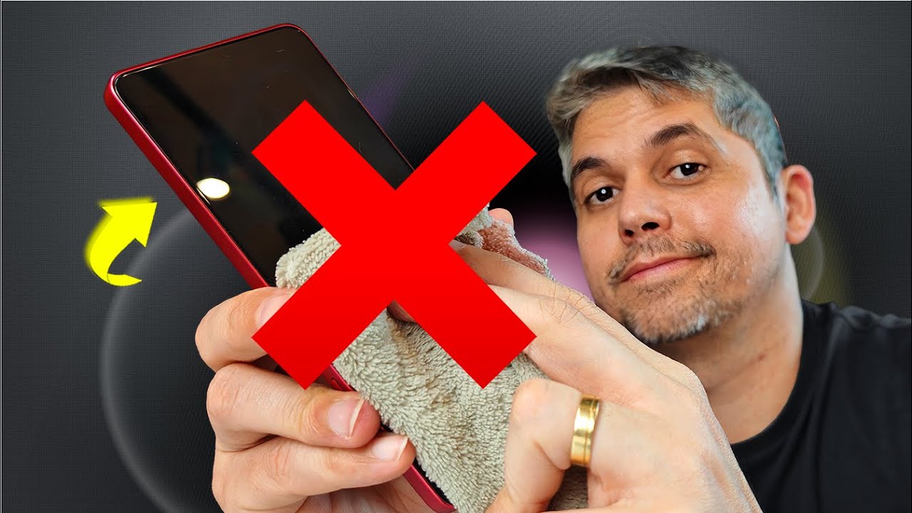 PARE DE LIMPAR A TELA DO CELULAR ASSIM! EU FAZIA ERRADO!