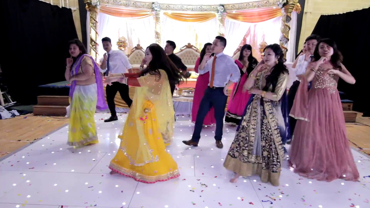 Best wedding family dance || Nepali and Hindi Medley ||