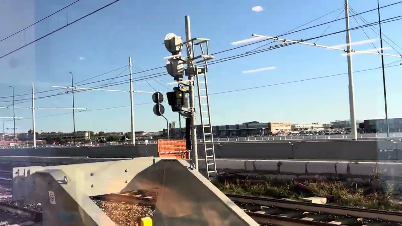 Distance between Florence and Venice by train