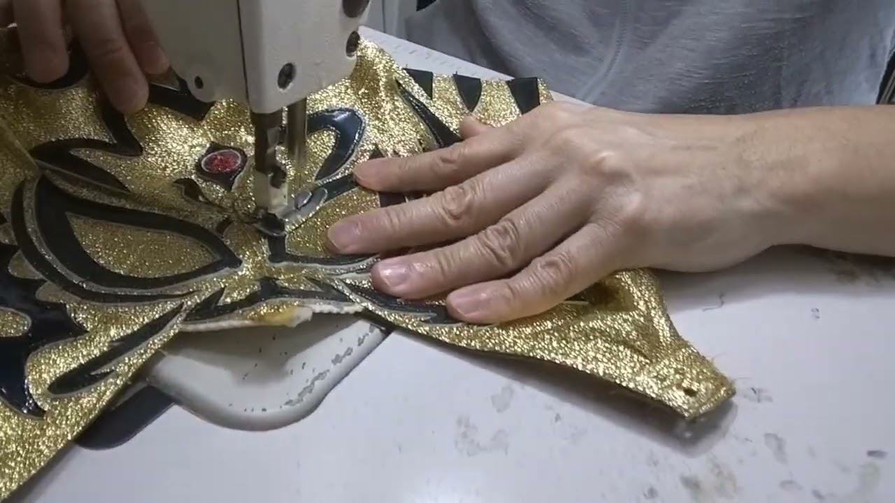 初代タイガーマスクブルメタ矢切弟製作その1