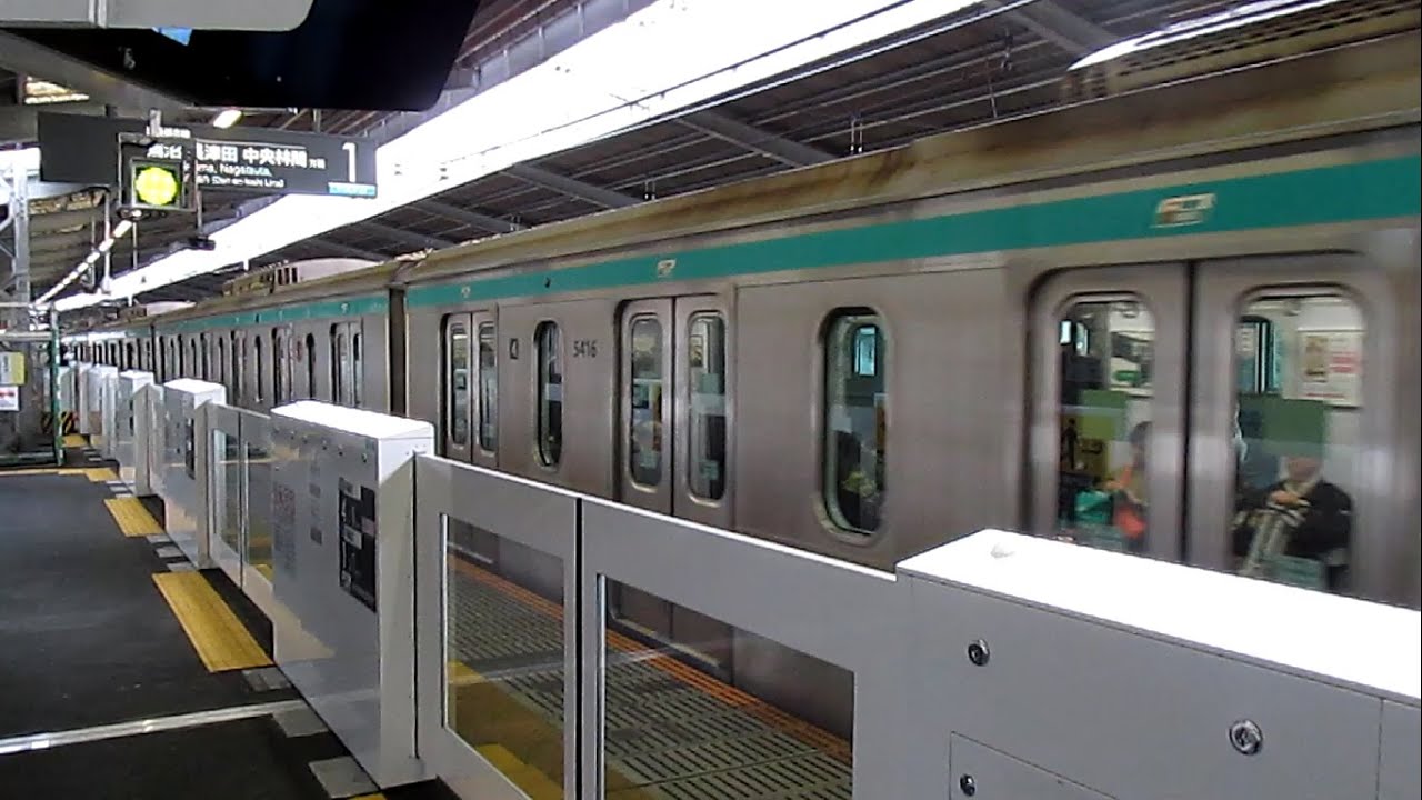 東急田園都市線宮前平駅・可動式ホーム柵（ホームドア）使用開始