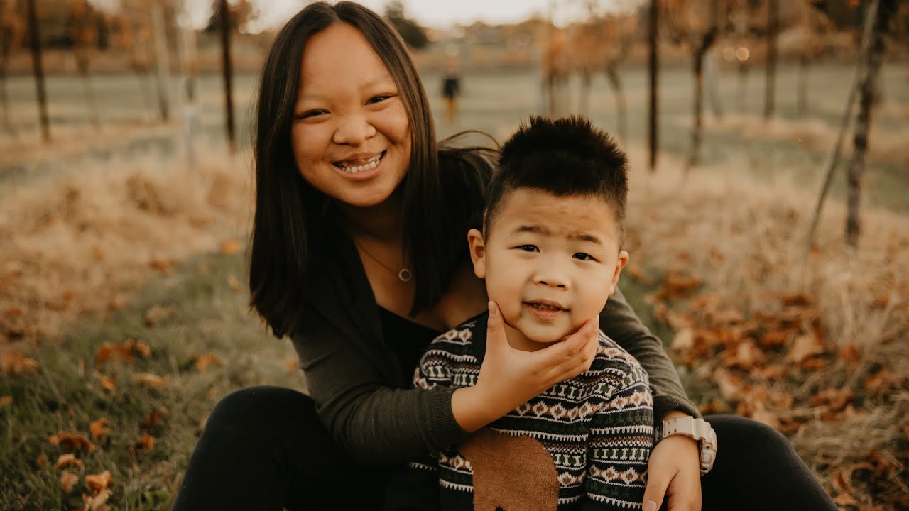 We Had the CUTEST Family Photo Session! 😍 (FALL 2020) 🍁