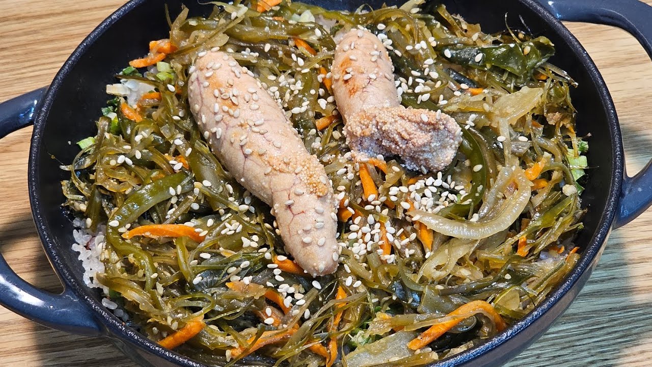 감칠맛 폭발🔥비주얼 폭발🔥미역줄기명란솥밥🔥