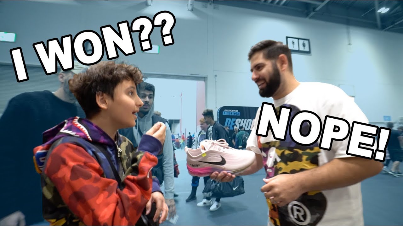 Trolling SNEAKERHEADS at SNEAKERCON PRANK!
