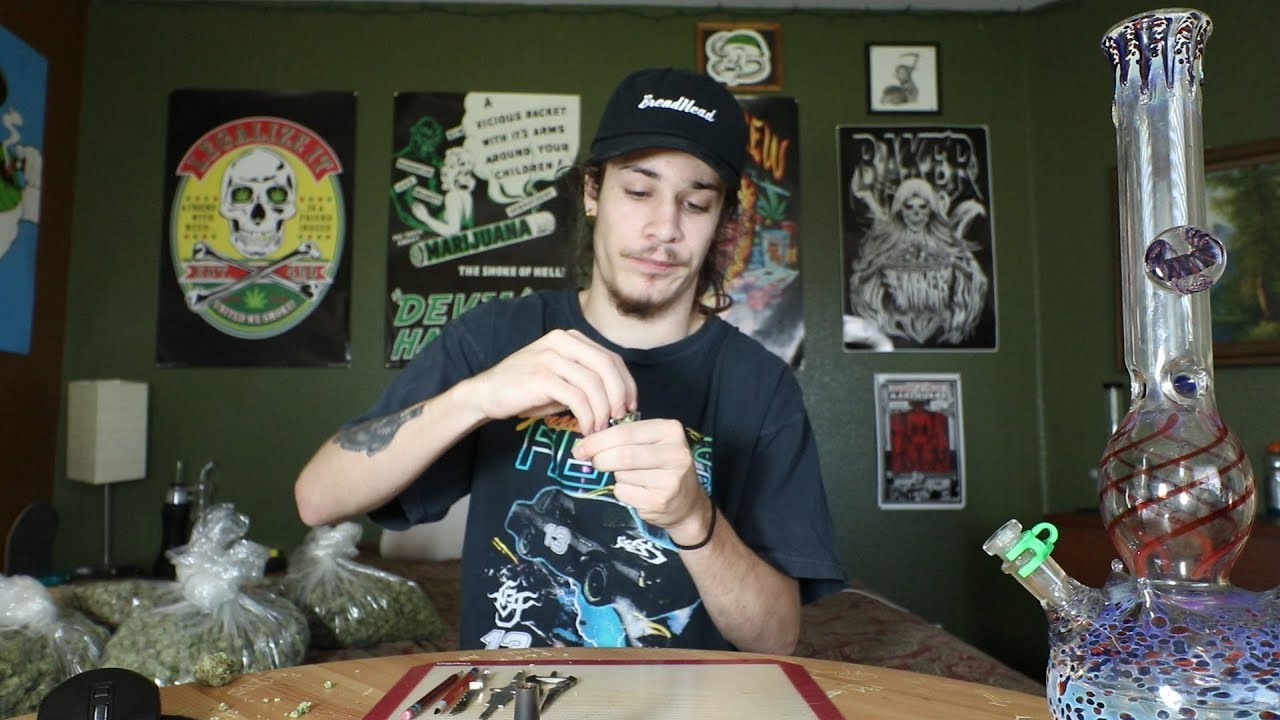 I'M BACK! WAKE & BAKE