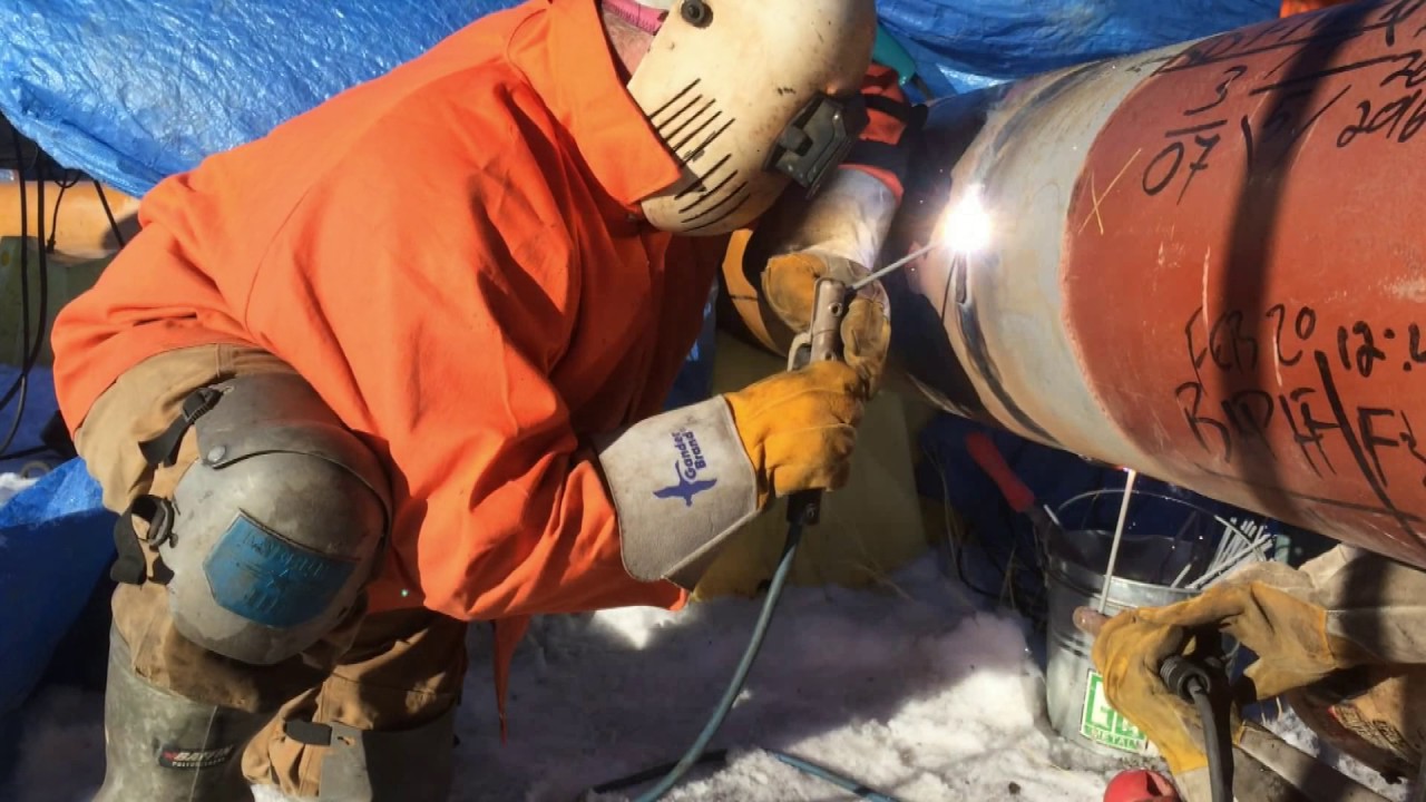 Pipeline Welding - Test Head To Hot Bend