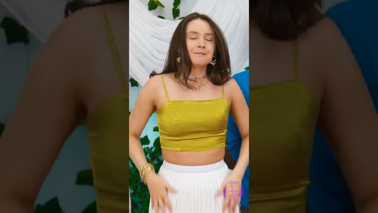 WEDDING HACKS: What to do if your wedding dress is so long that it prevents you from dancing #shorts