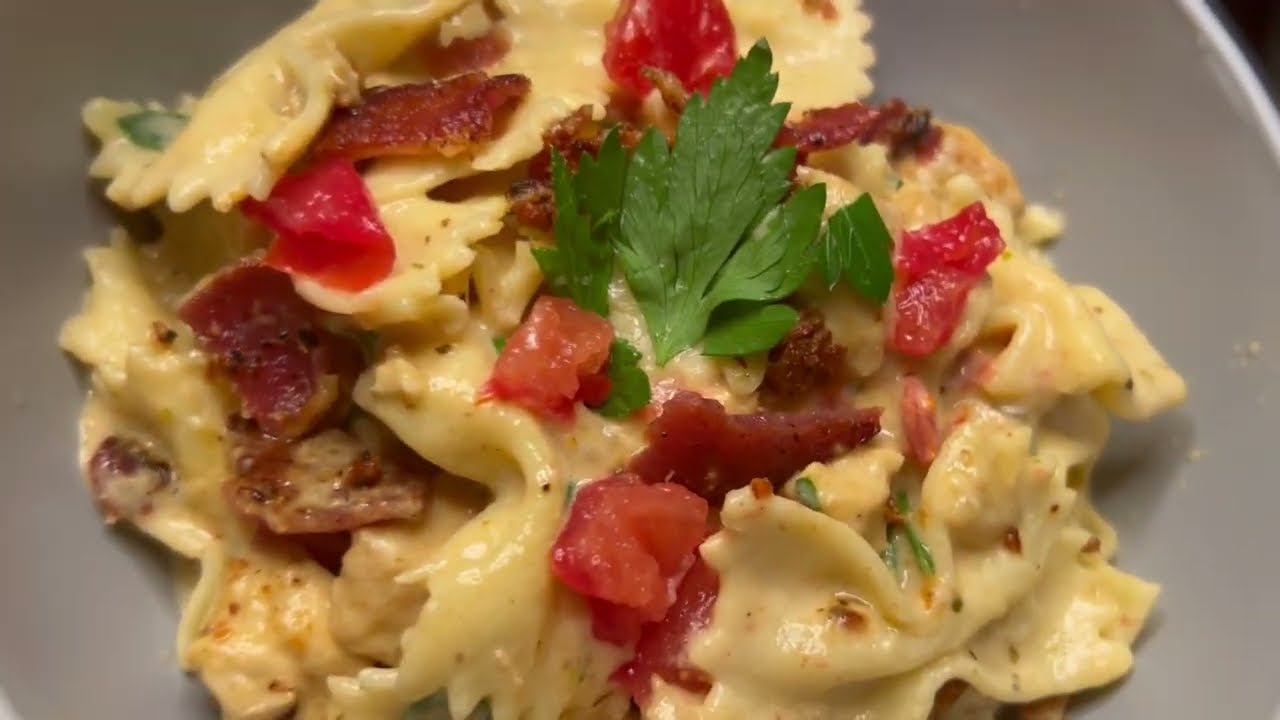 $10 Chicken Carbonara The Family Will Love! | Large Family Meals| Fall Meals