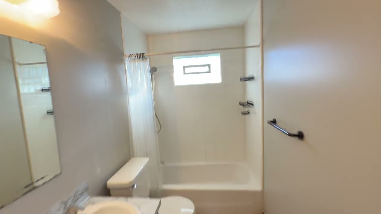 3572 Kenowa Ave SW Grandville