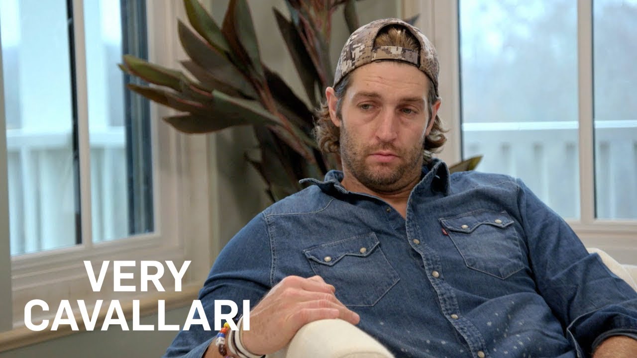 Kristin Cavallari Cries in Jay's Arms After Talking About Loss | Very Cavallari | E!