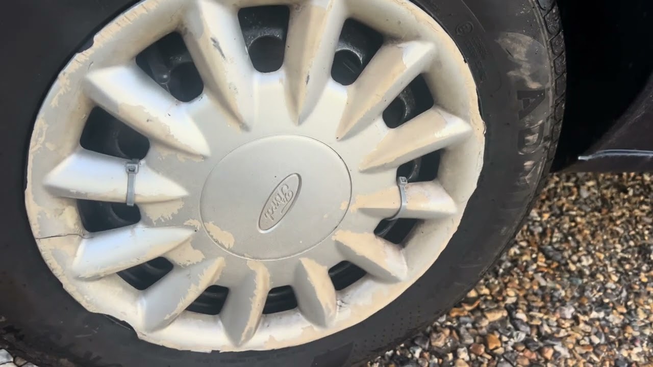 Ford Fiesta MK4 1.3 1999 - Bradley James Classics