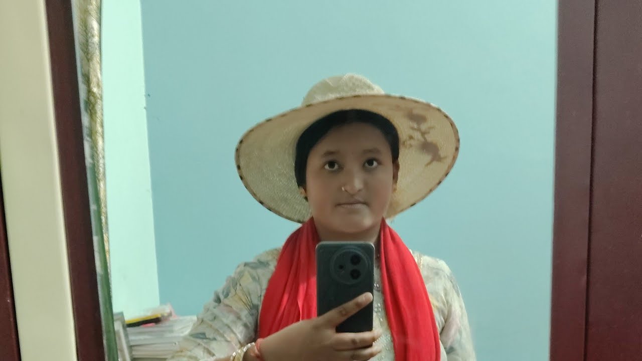 हेमा उत्तराखंडी  is live!