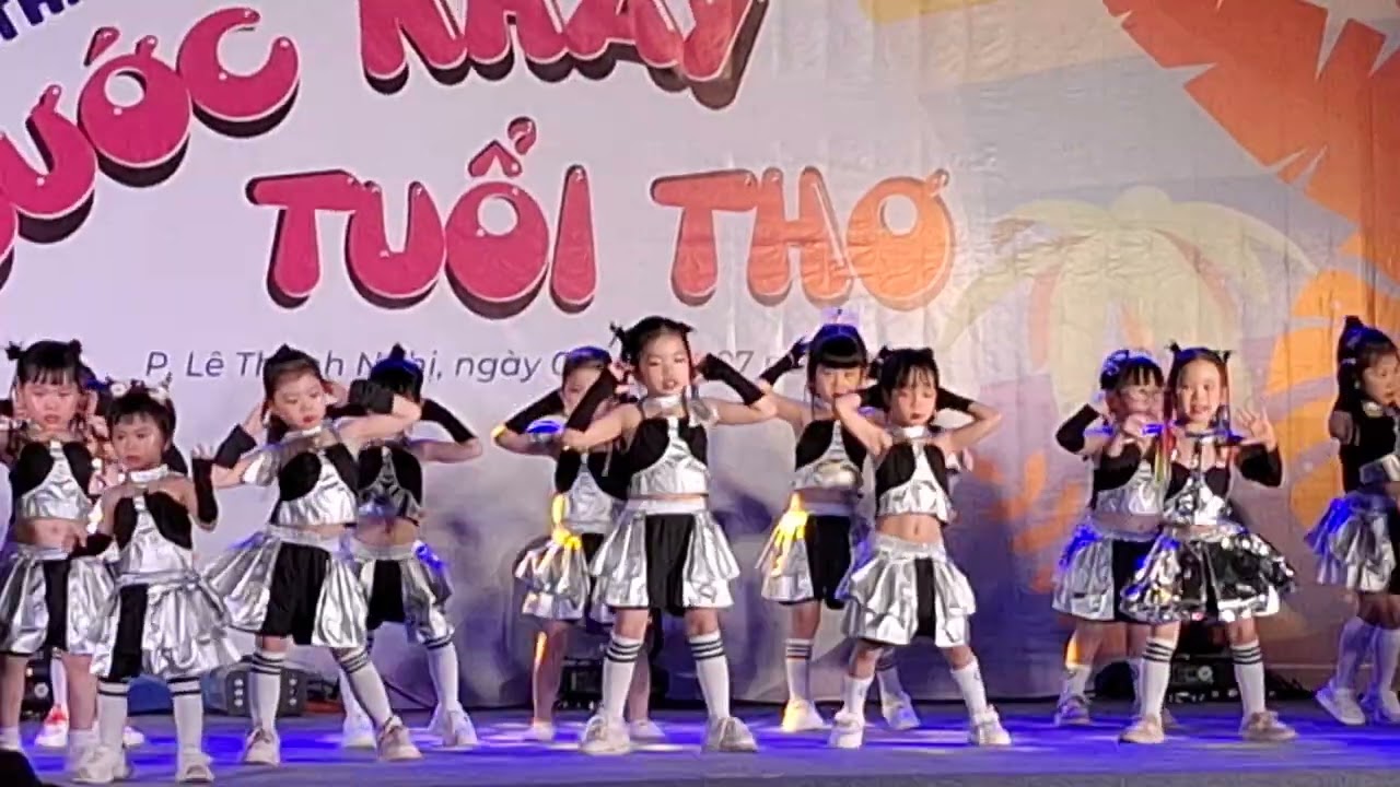 Nhảy Toca toca ( k11 clb vanbibi)