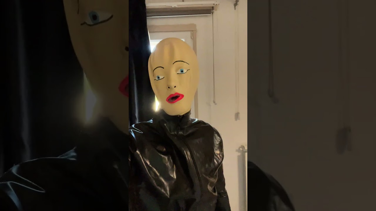White heavy rubber mask: feminization in latex #latex #rubber #rubbermask #latexmask #latexfashion