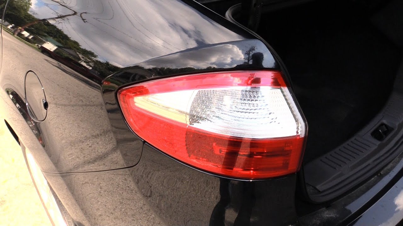 Ford Fiesta 2014-2019  brakelights & Assembly change! Same for many years.