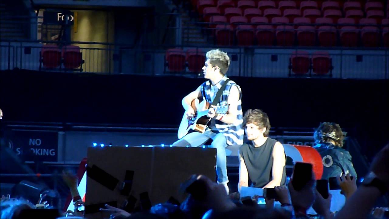 One Direction - Little Things - WWA Tour Wembley Stadium 07/06/14