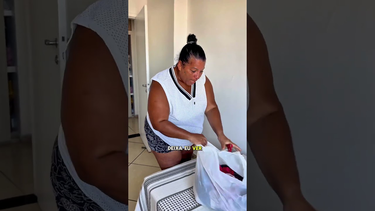 Vende-se uma blusa