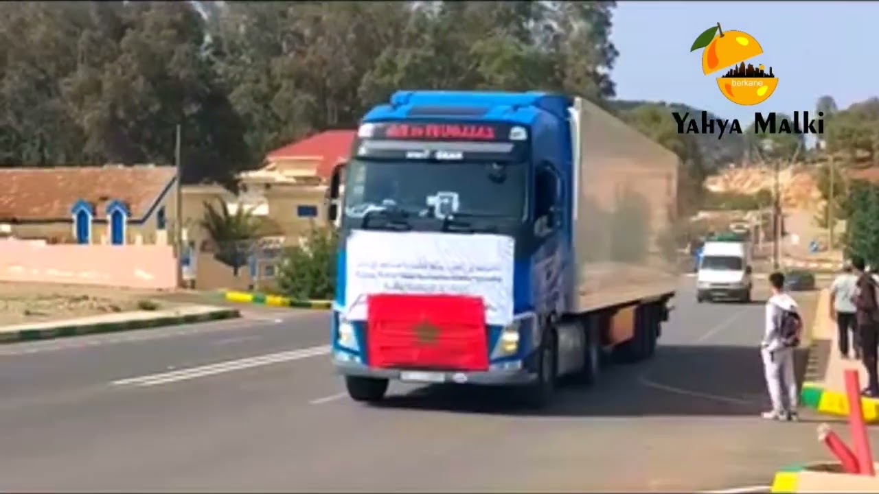 مرور شاحنات المساعدة من اقليم بركان عبر طريق تافوغات اللهم بارك