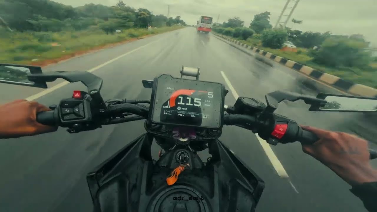 3 Minutes of Rain and Freedom | duke 250 Cinematic Ride