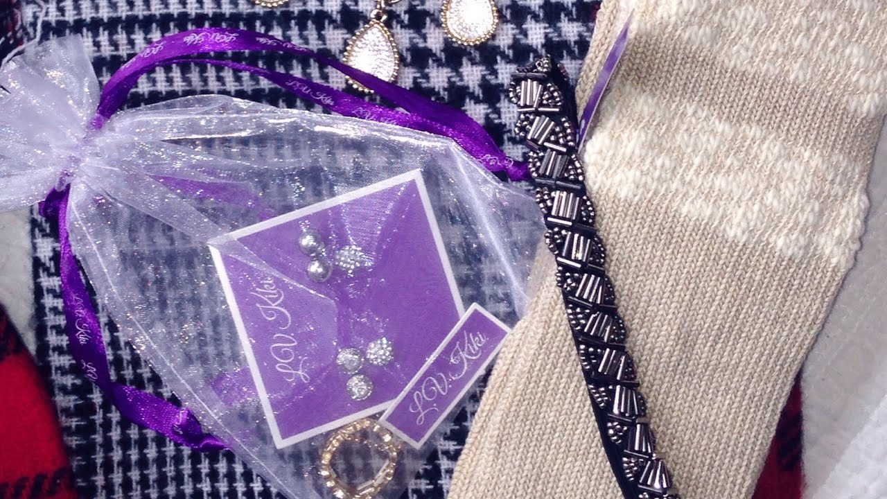 *NEW* Accessories Subscription Box Review: L.V. Kiki