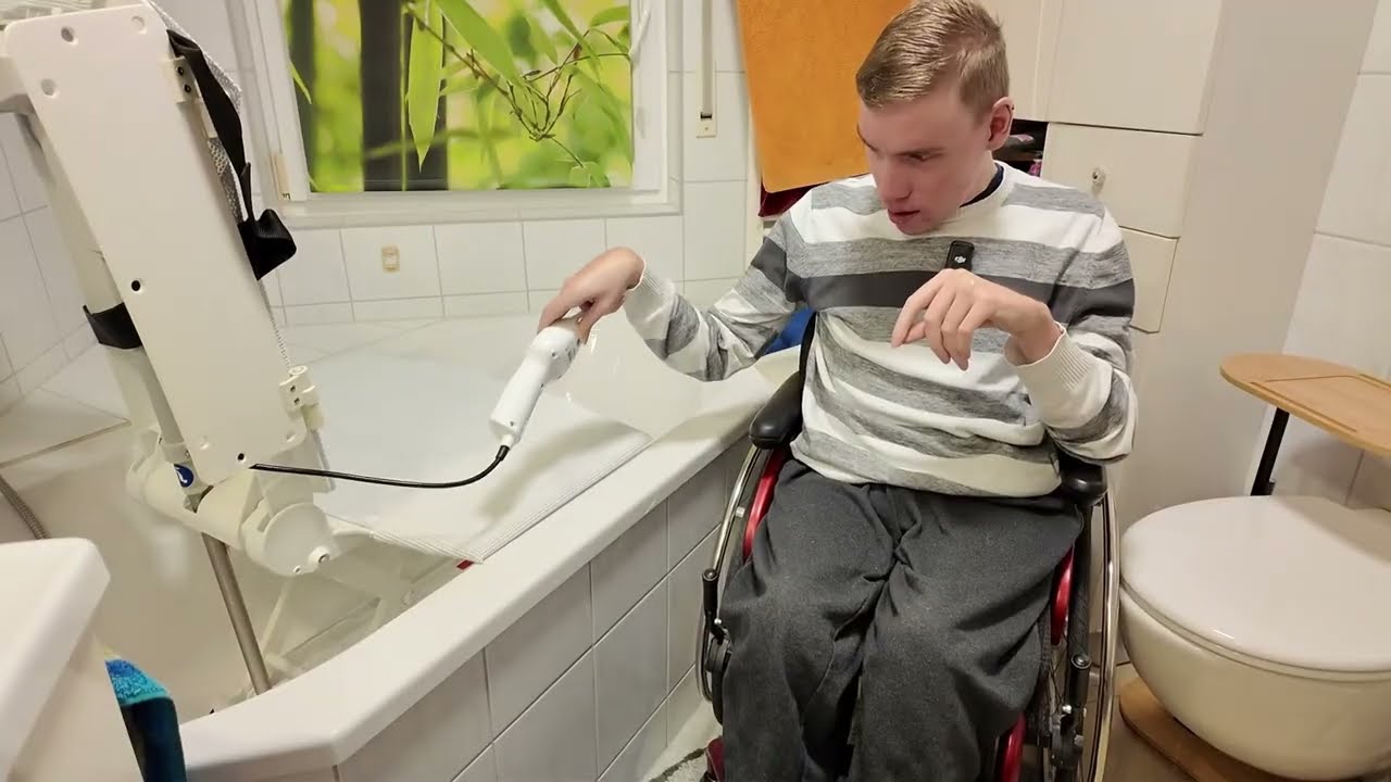 Mit dem Aquatec Orca Badewannenlifter zuhause meine eigene Wellnesszeit haben❗