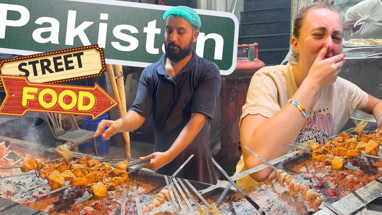 Intense Night at Pakistan's Wildest Street Food Market 🇵🇰