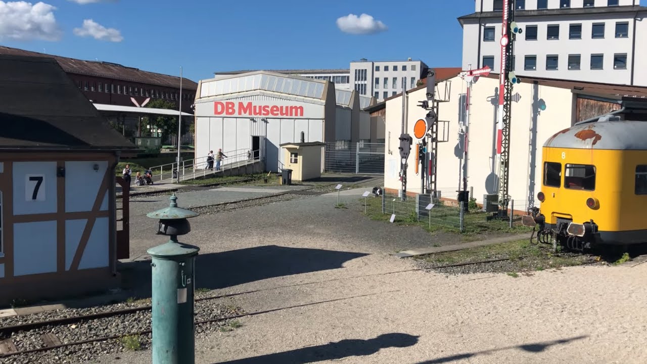 Außenbereich des DB Museums in Nürnberg