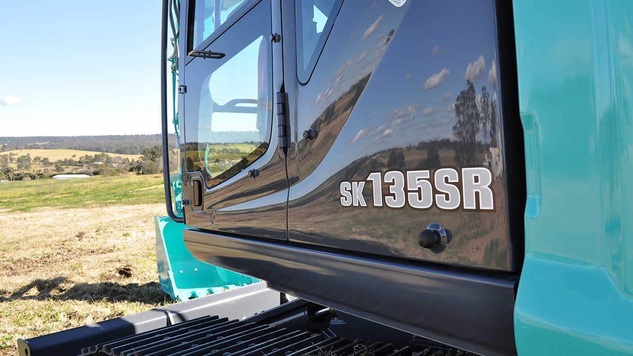 The game-changing Kobelco SK135SR-7 cabin