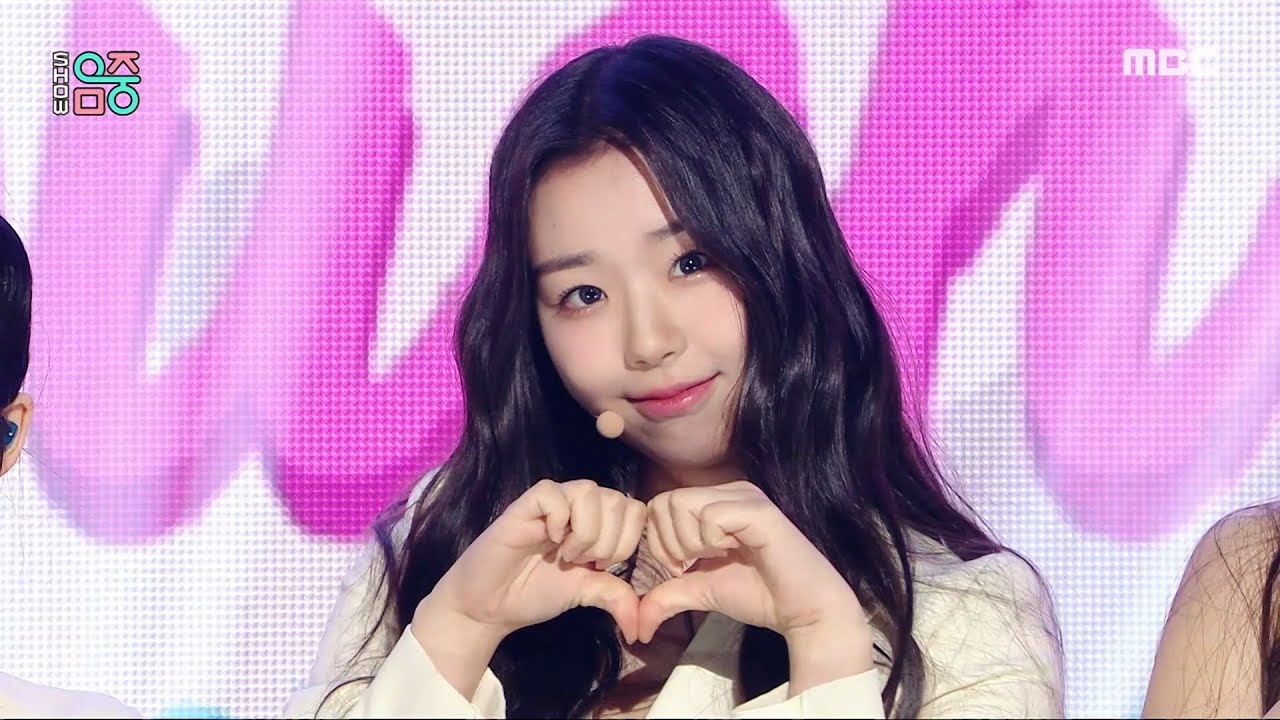 tripleS +(KR)ystal Eyes (트리플에스 크리스탈아이즈) - Touch | Show! MusicCore | MBC230708방송