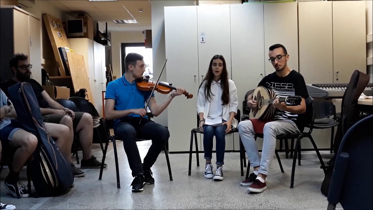 Μανώλης Καραβίδας - Ξενιτεμένο μου πουλί, Τη θάλασσα τη γαλανη, Ο Γιάννης ο μαραθιανος