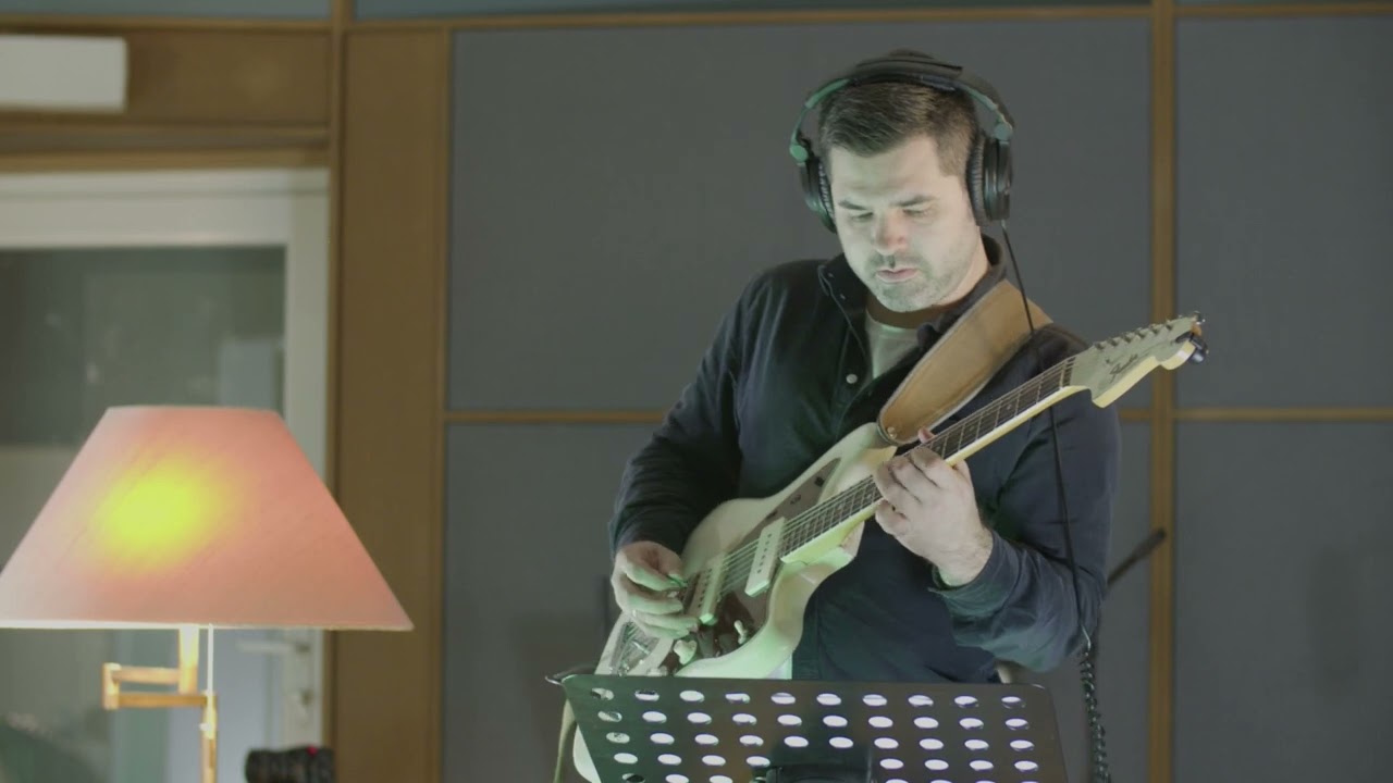 Diego Piñera 4+4 Octet – “Mi Cosmos” (Romanian Dance)