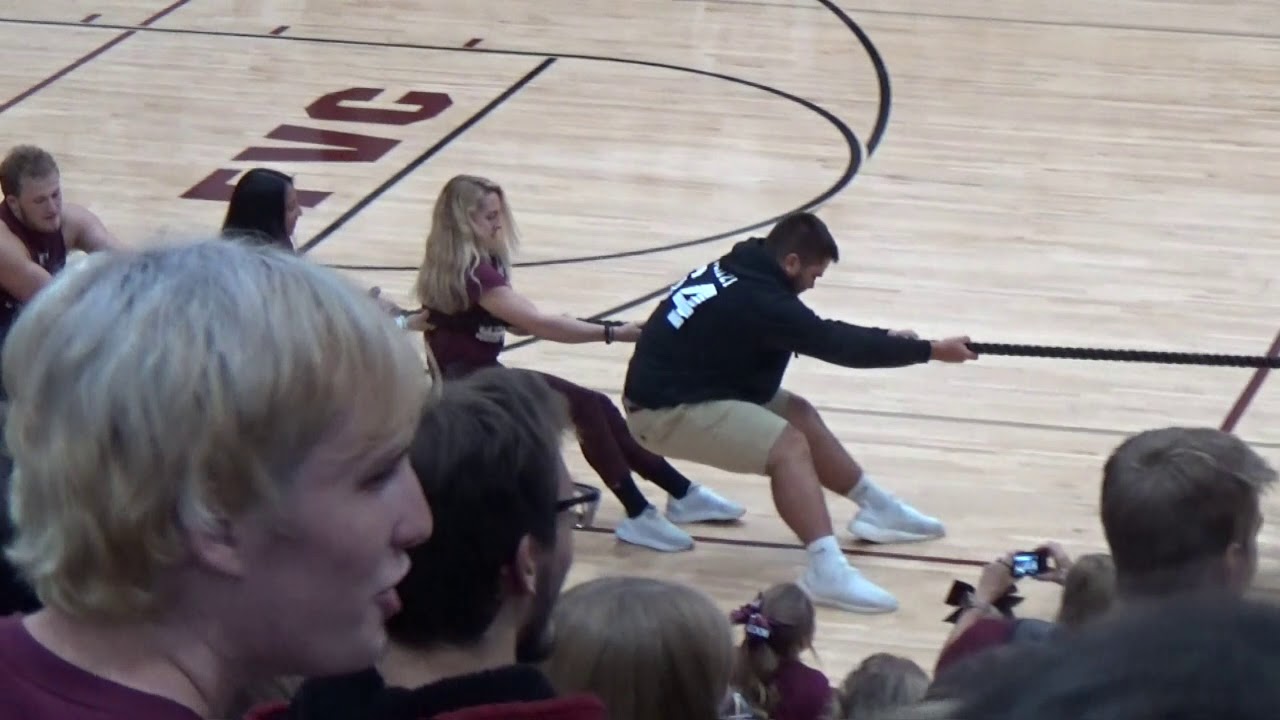 20190920 Homecoming Pep Rally 15  - Tug A War SR vs Faculty