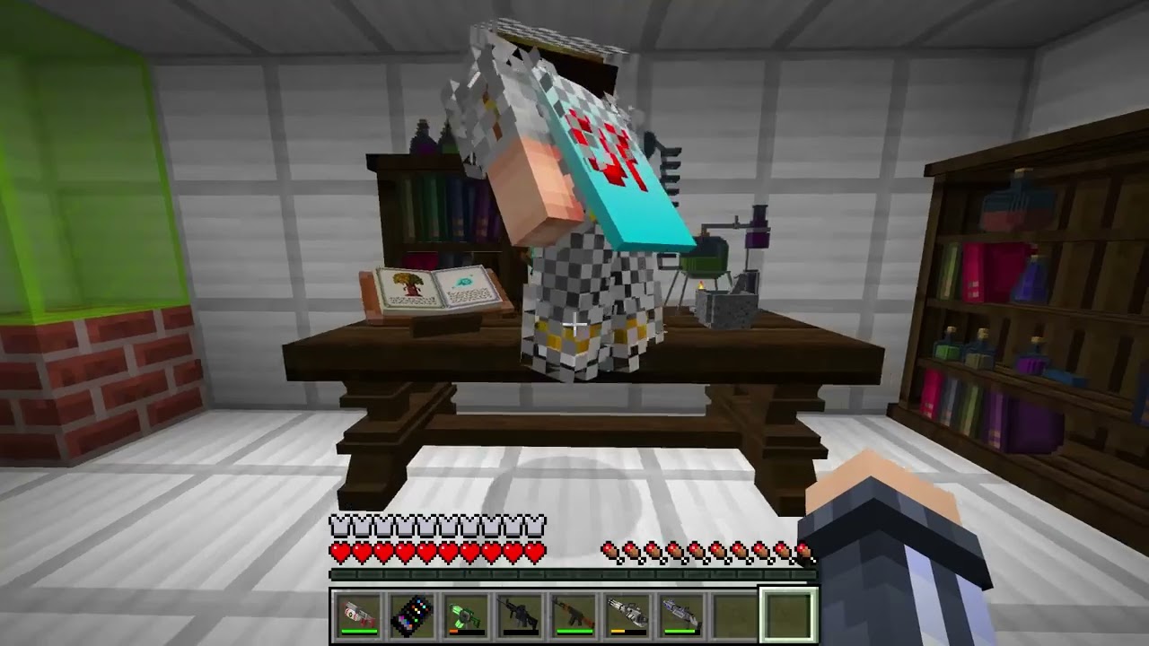 ВСЁ ЭТО ВРЕМЯ ДЕТСКАЯ ГОРКА ПОЖИРАТЕЛЬ ЖИЛА ПОД КУЗНИЦЕЙ В МАЙНКРАФТ! SCP MINECRAFT СЕКРЕТ ПОД ДОМОМ