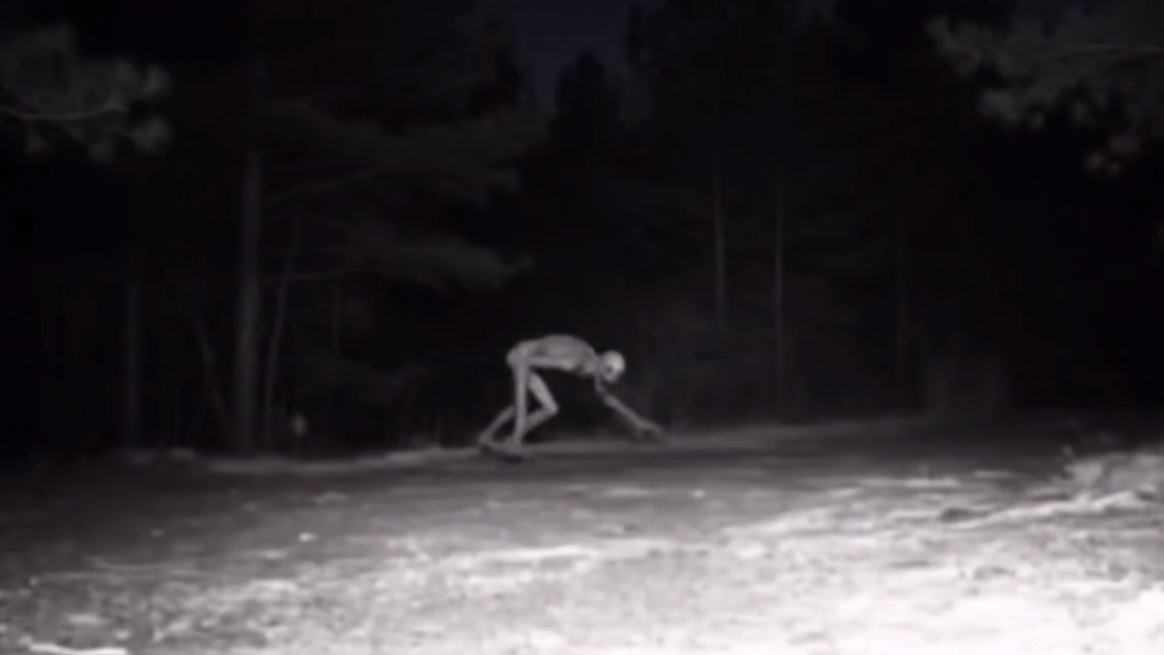 SCARY VIDEOS Caught on Camera That Shouldn&rsquo;t Be There