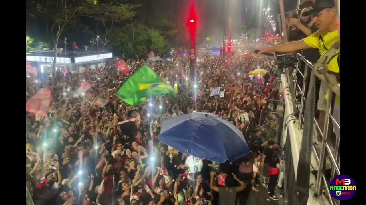 O POVO CANTA NA AVENIDA PAULISTA TA NA HORA DO JAIR EMBORA