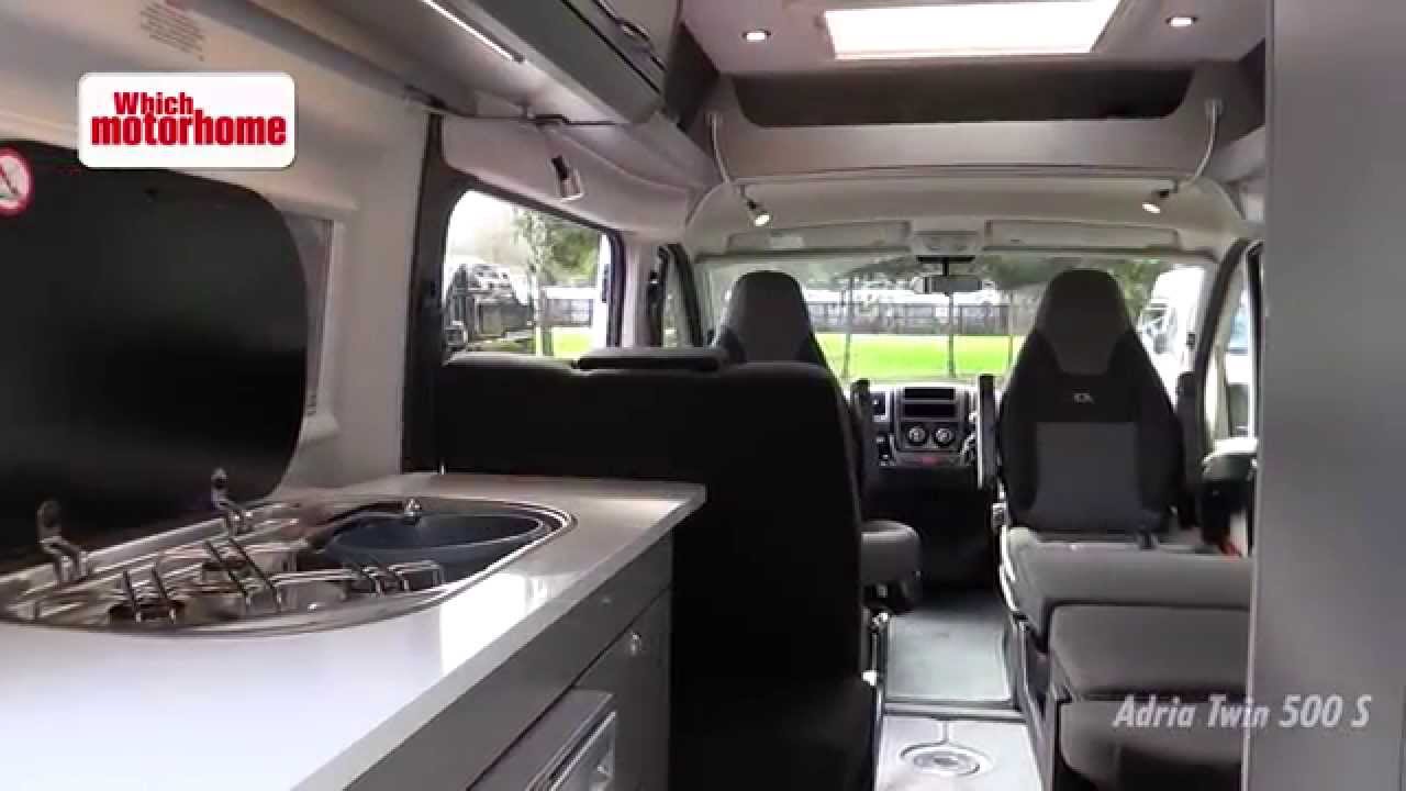 Видеообзор Adria Twin 500S - Which Motorhome Ultimate Showdown (фургон 1 из 7)