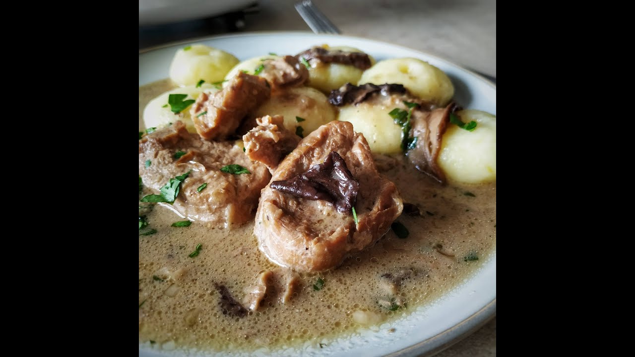 Polędwiczki w sosie grzybowym z suszonych grzyb&oacute;w