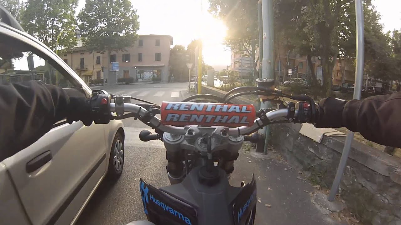 Supermoto Renthal first ride