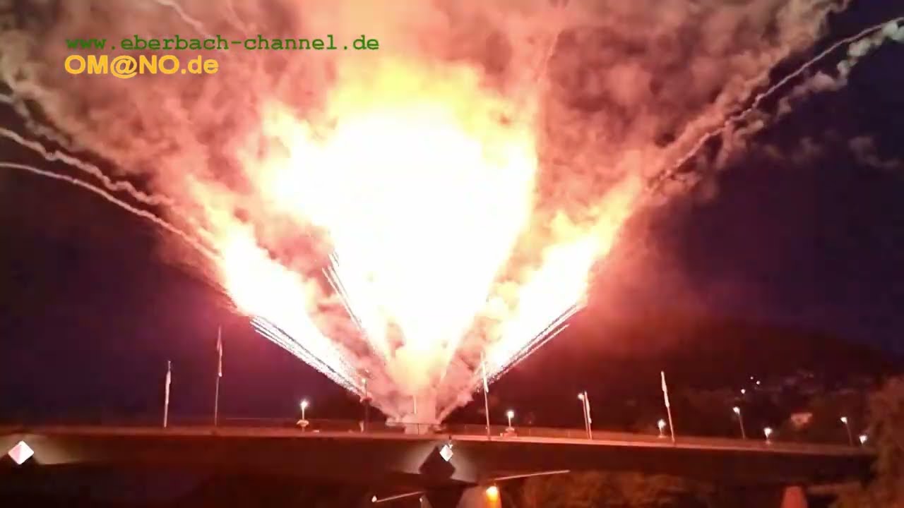 Highlights vom Brücken-Feuerwerk beim Aktionstag 