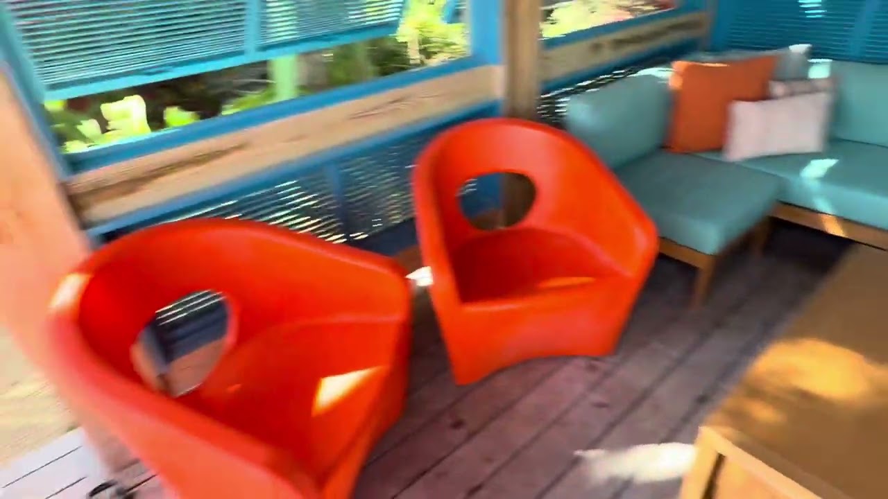 Идеальный день в CocoCay Hideaway Cabana от Royal Caribbean