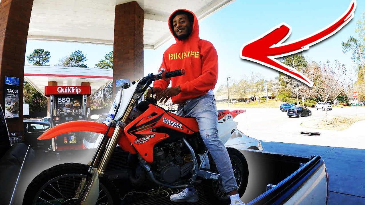 HE DROVE THIS FAR TO GET HIS 2 STROKE DIRT BIKE BACK ! | @JacobsLifestyleWreckedByNature | Leek GT