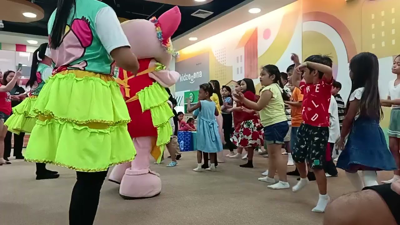 Kidzoona SM City Rosales #kidzoona #kuyadhenmoto