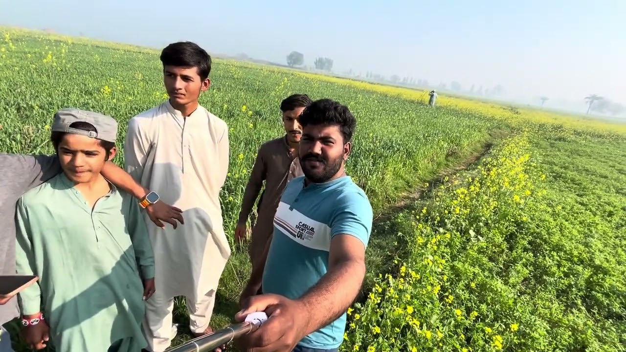 My first vlog with  team #mrsanjaycomedy #villagelife 
