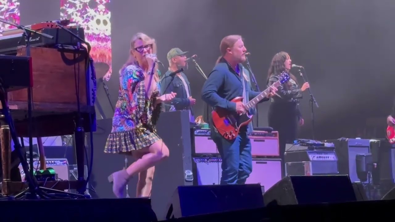 Tedeschi Trucks Band - “With a Little Help From My Friends” Syracuse, NY 8/28/25.
