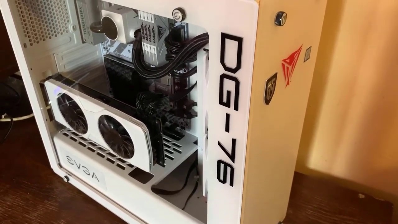 EVGA DG-76 Mid-Tower Gaming Case Review