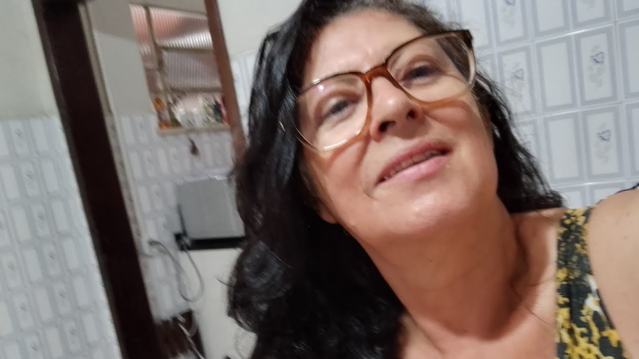 A Sra Wilma Amaral Guita Cover 
