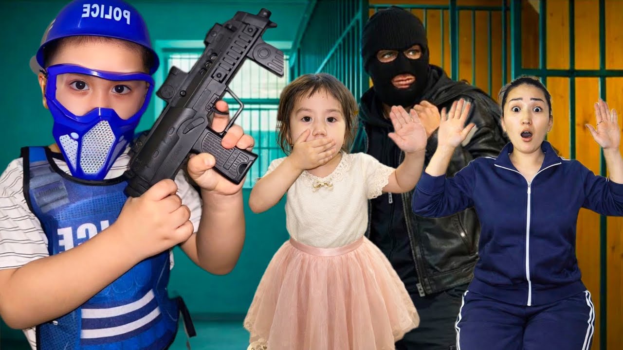 ҮЙГЕ ПОЛИЦИЯ КЕЛДІ😱👮‍♀️🚔БАНДИТ БАР БІЗДІҢ ҮЙДЕ😱😢МИНИ-ФИЛЬМ🎥